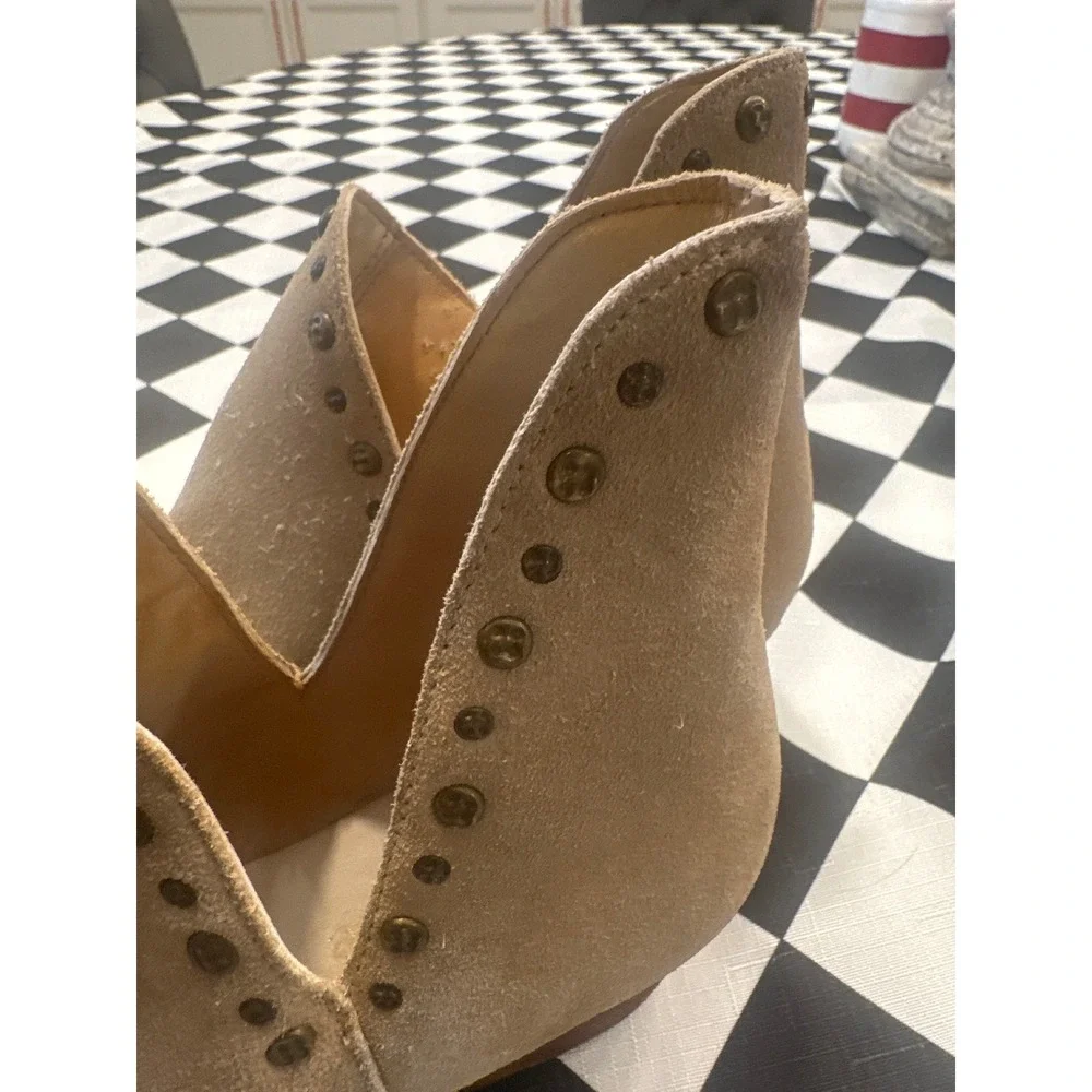 Free People Tan Suede Studded Charm Ankle double V Boots Western Pointed  38.5